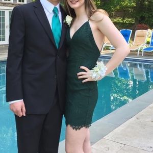 Green lace cocktail/jr prom dress!!! 🌿🌵🌿🌵